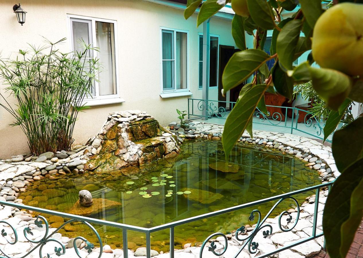 Marco Club Hotel Gagra Exterior foto